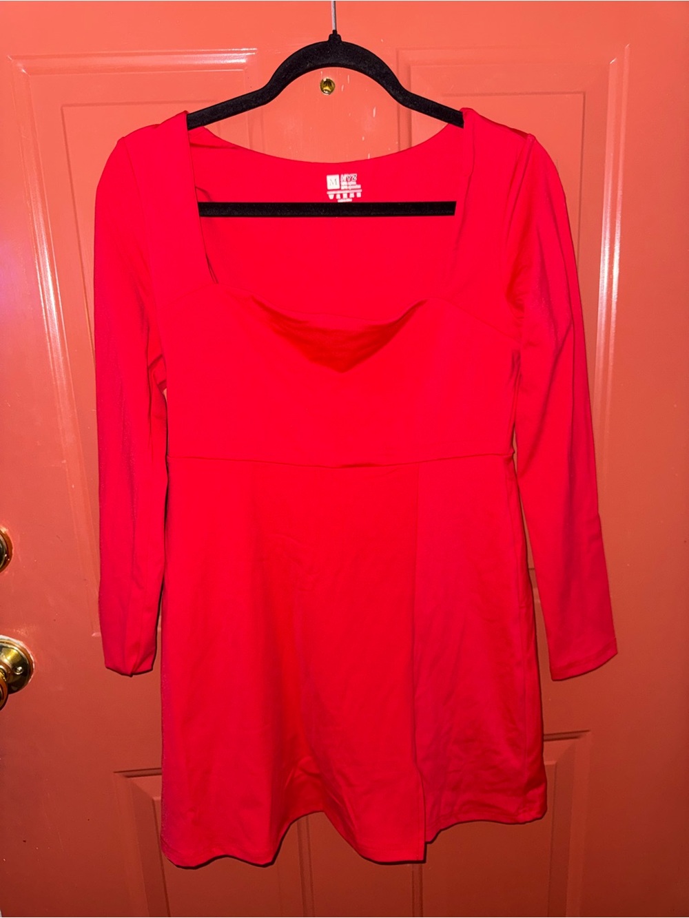 Bright‎ Red hyz Long Sleeve Square Neck skort dress